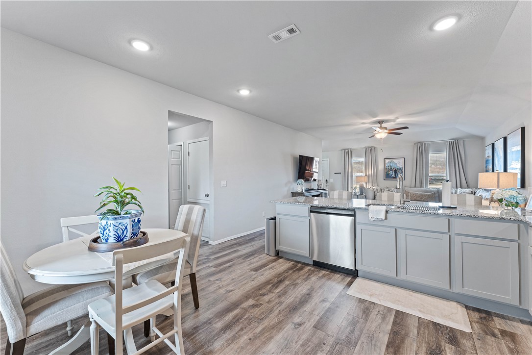 Creekside Meadows - Residential