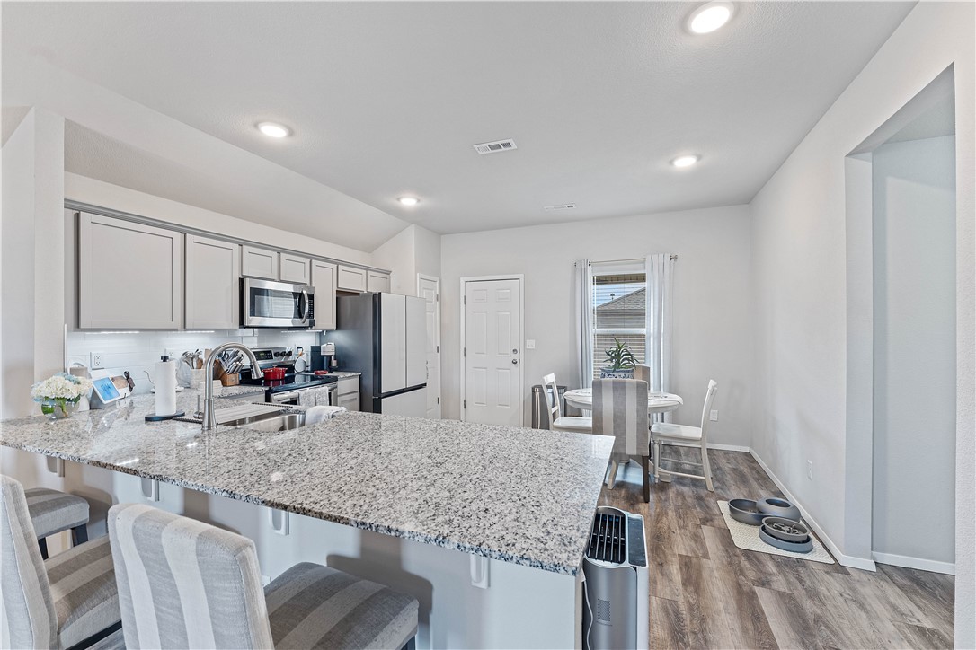 Creekside Meadows - Residential