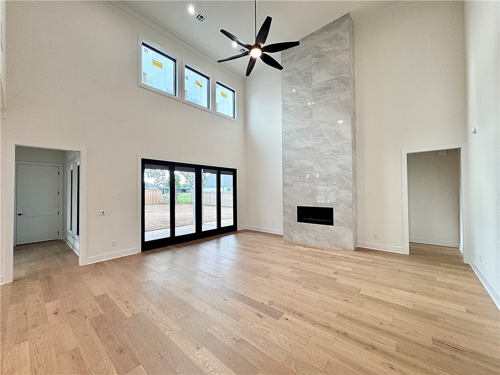 Aurora Heartbeat - Residential