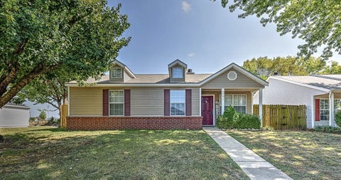 Photo of 1701 Signature Drive, Bentonville, AR 72712 (MLS # 1360157)