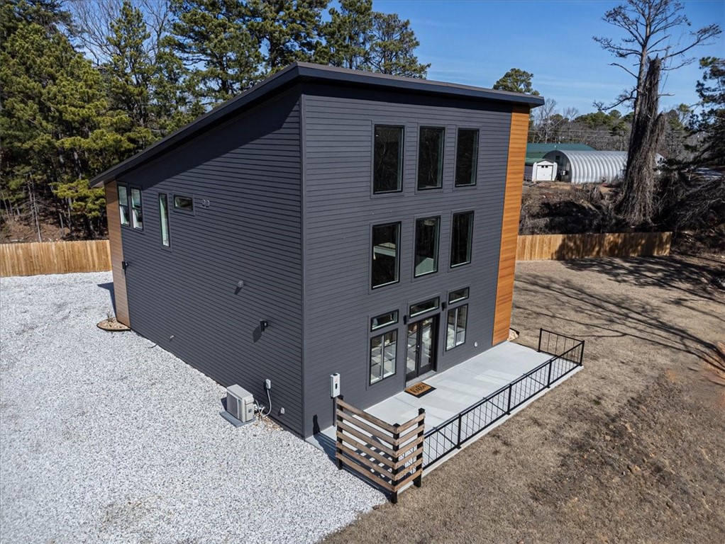 07-19-28-RURAL - Residential