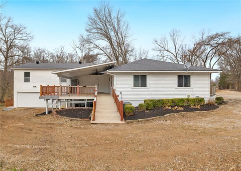 Photo of 18003 Habberton, Springdale, AR 72764 (MLS # 1336647)