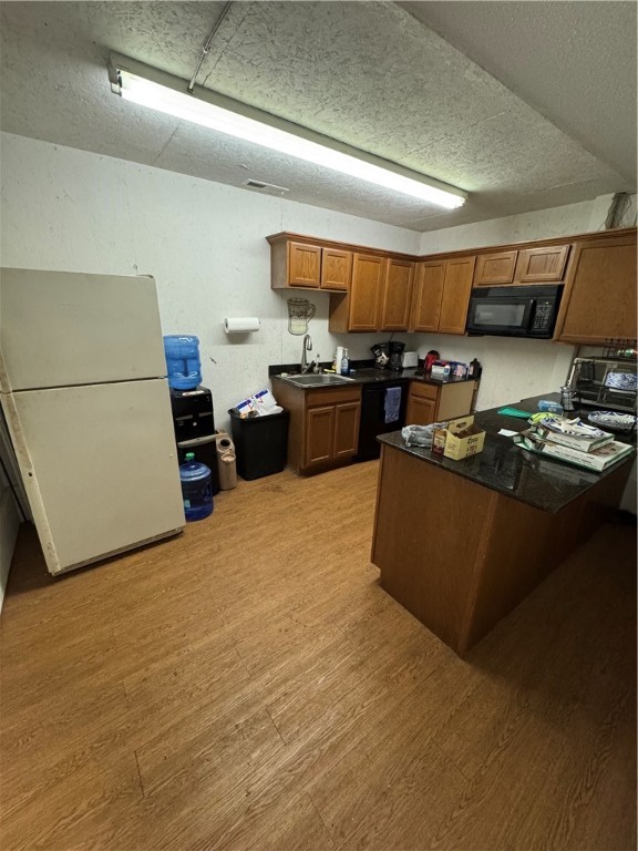 P G Smith Sub Rogers - Commercial Lease