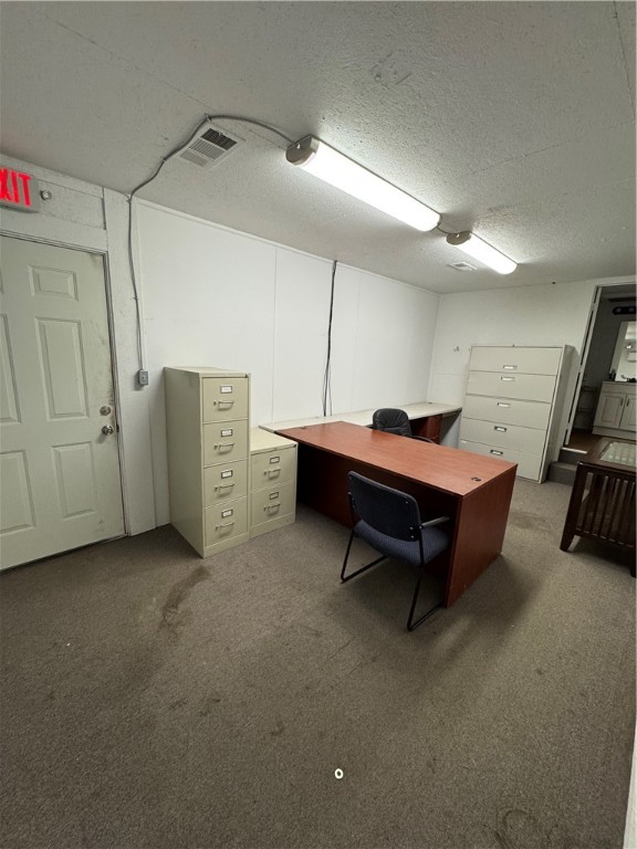P G Smith Sub Rogers - Commercial Lease