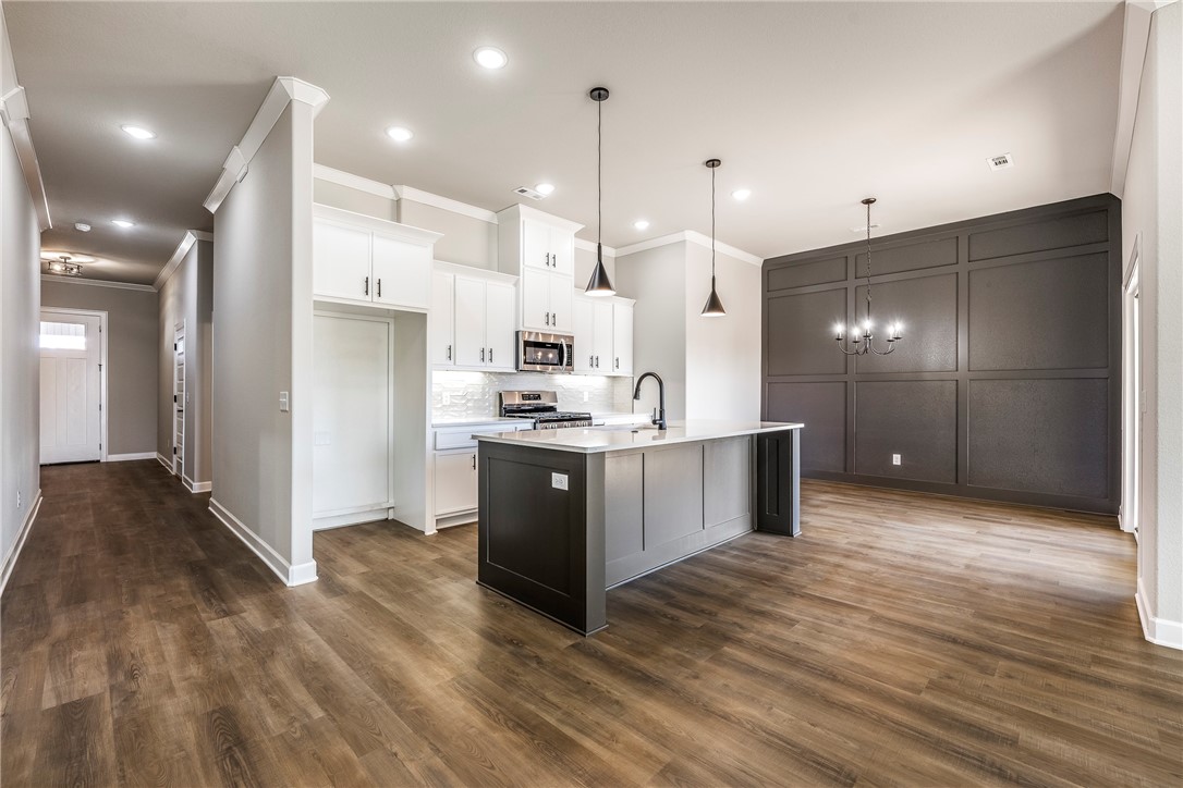 Yorktown 2 - Residential