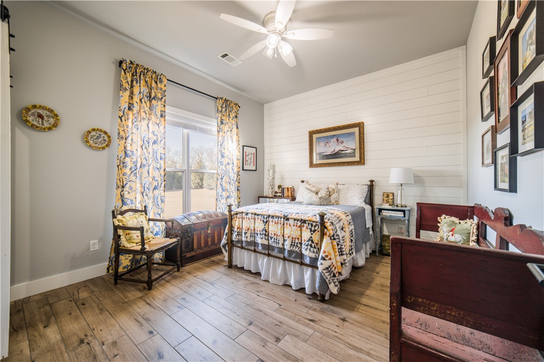 25-20-32-RURAL - Residential