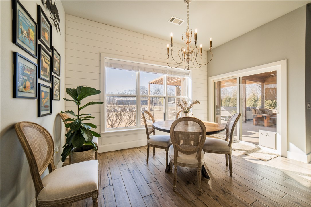 25-20-32-RURAL - Residential