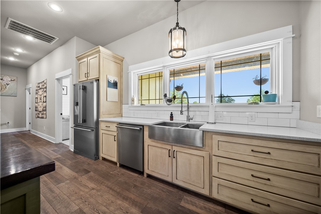 36-21-34 RURAL - Residential