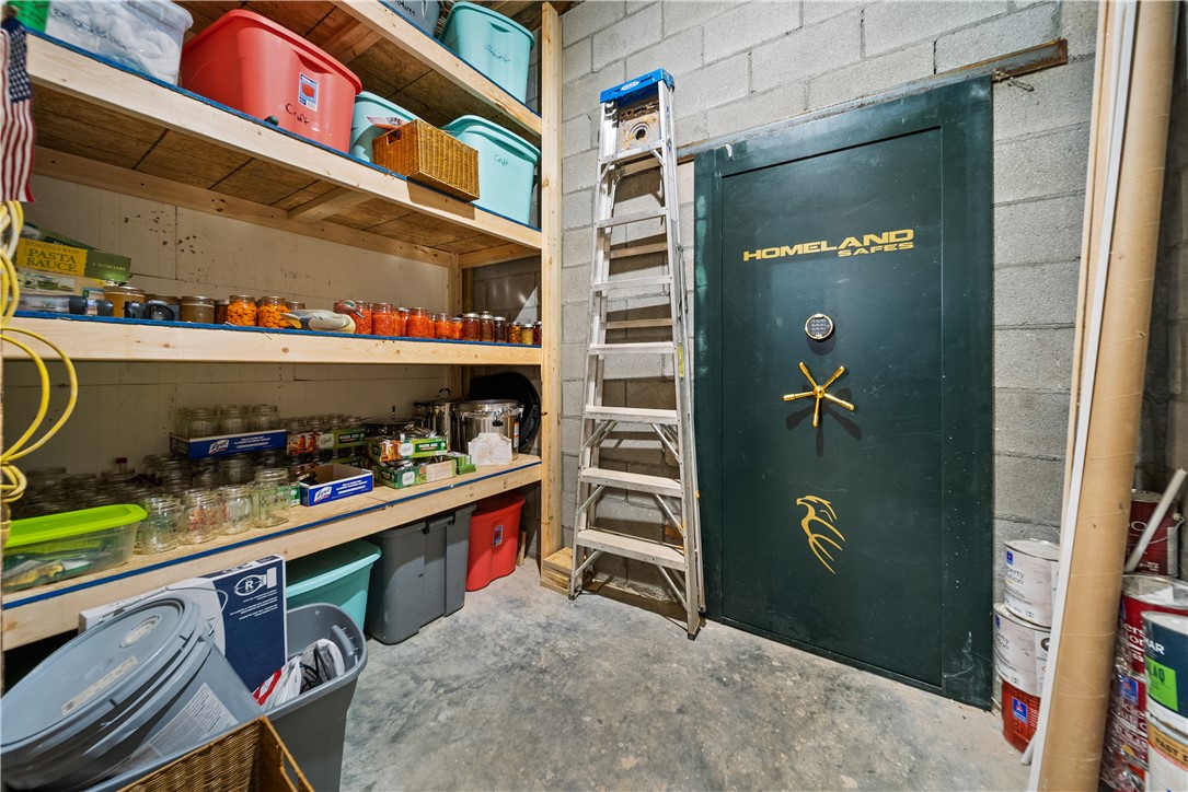 36-21-34 RURAL - Residential