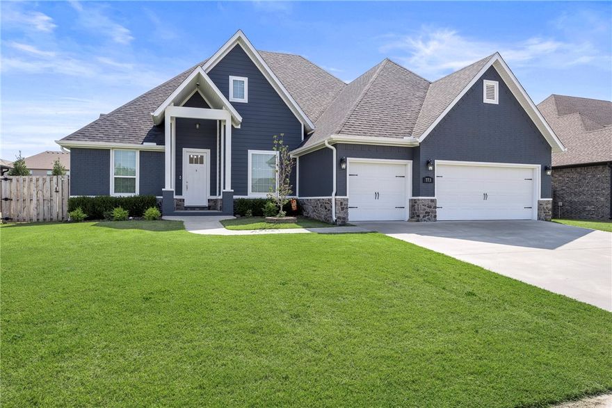 Stunning home features 3512 square feet, 5 bedrooms, 4 bathrooms, 3 car garage, bonus room, 2 living areas, plus formal dining room. Agent Owned. Eat-in kitchen w/ farmhouse stainless sink, shaker style cabinets, granite countertops, tile back splash, microwave, built-in oven, countertop gas cooktop, & pantry. Living room w/ gas log fireplace including stone accent & custom made mantle. Primary suite features double sink w/ full mirror, jacuzzi tub, tiled / walk-in shower w/ glass door, oversized walk-in closet, & private patio area. Home features; 3 cm granite, custom cabinets, crown molding, vinyl low E windows, brick maintenance free exterior, flat yard, & keyless entry. New Roof and exterior paint 2025. Perfect home for entertaining!