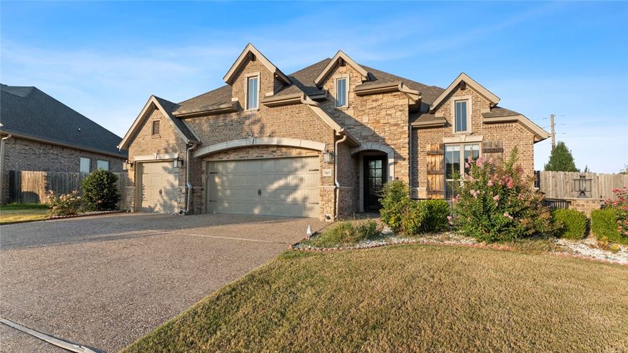 This luxurious rental home offers large rooms, an open concept kitchen, private fenced back yard, and a spacious media room upstairs complete with a screen and projector and built-in speakers.

Walking distance from Central Park Elementary, short drive to Fulbright Junior High, Bright Field Middle School, and Willowbrook Elementary. Short drive to Bentonville Community Center, with easy access to SW Regional Airport Blvd - Get anywhere you need within Bentonville!

Property Details

Large rooms - Walk in closets.
Media room upstairs featuring an installed projector and screen and in-wall speakers.
Fenced, private back yard.
Fridge, Stove, Washer/Dryer Set, microwave included!
Excellent Bentonville Location
