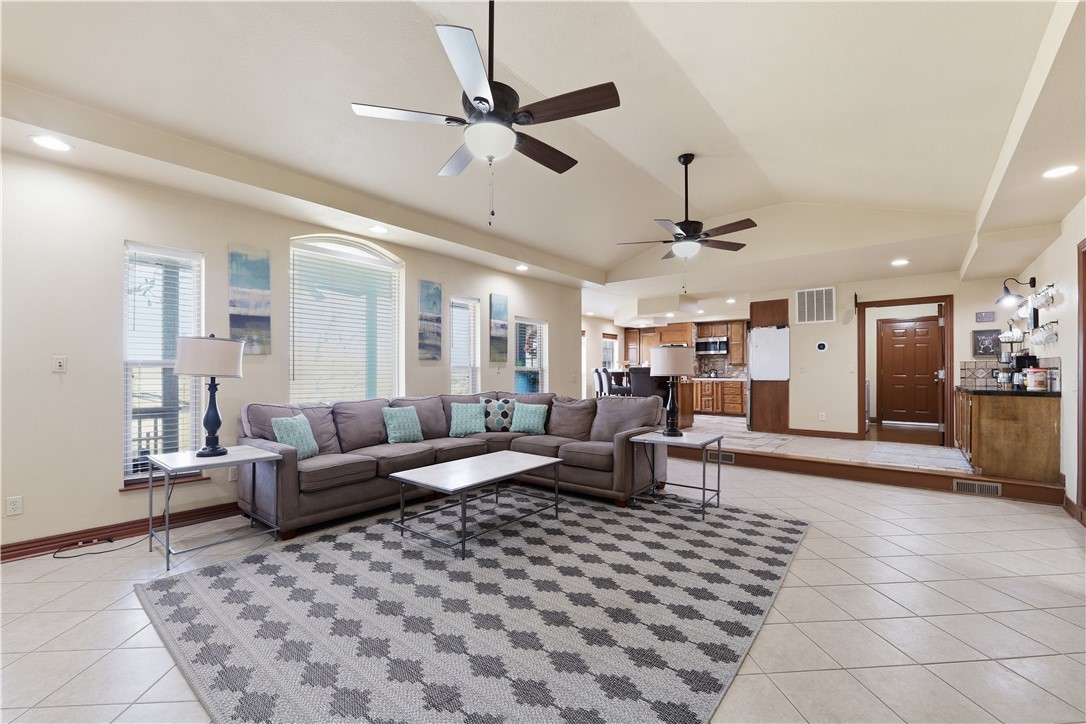 Beaver Shores - Residential