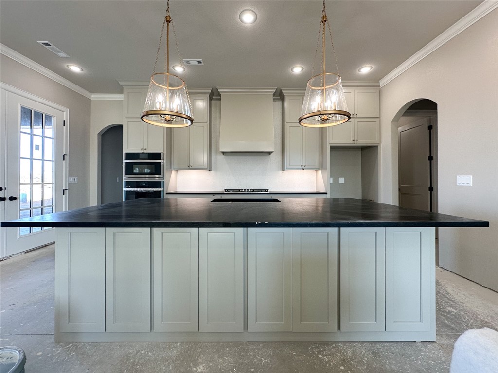 County Line Square - Residential