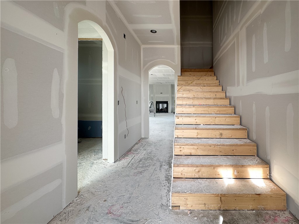 County Line Square - Residential