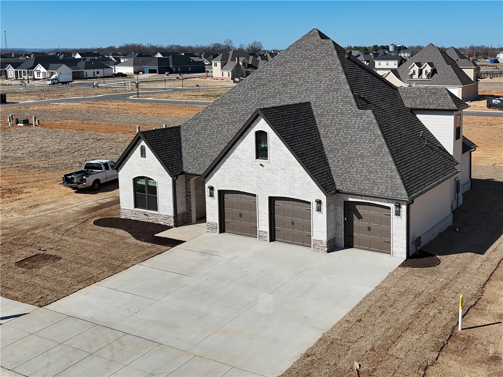 County Line Square - Residential