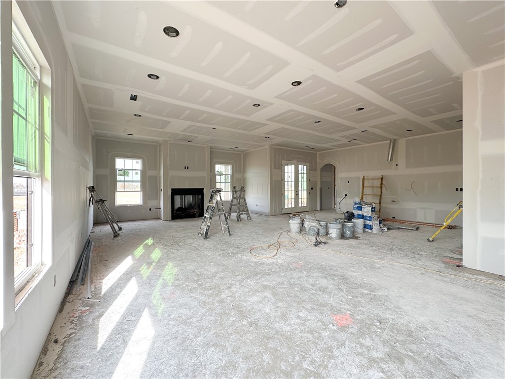 County Line Square - Residential