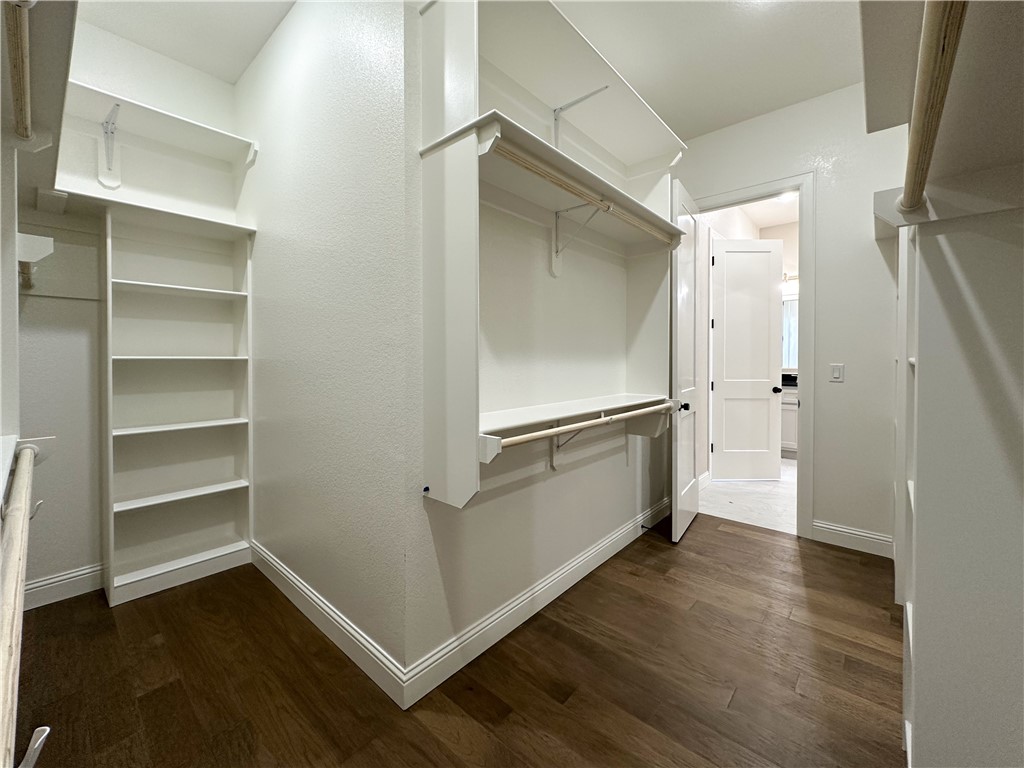 County Line Square - Residential