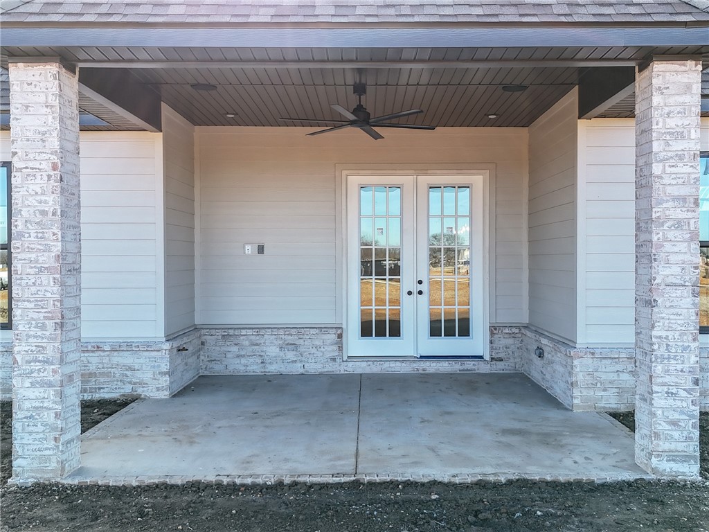 County Line Square - Residential