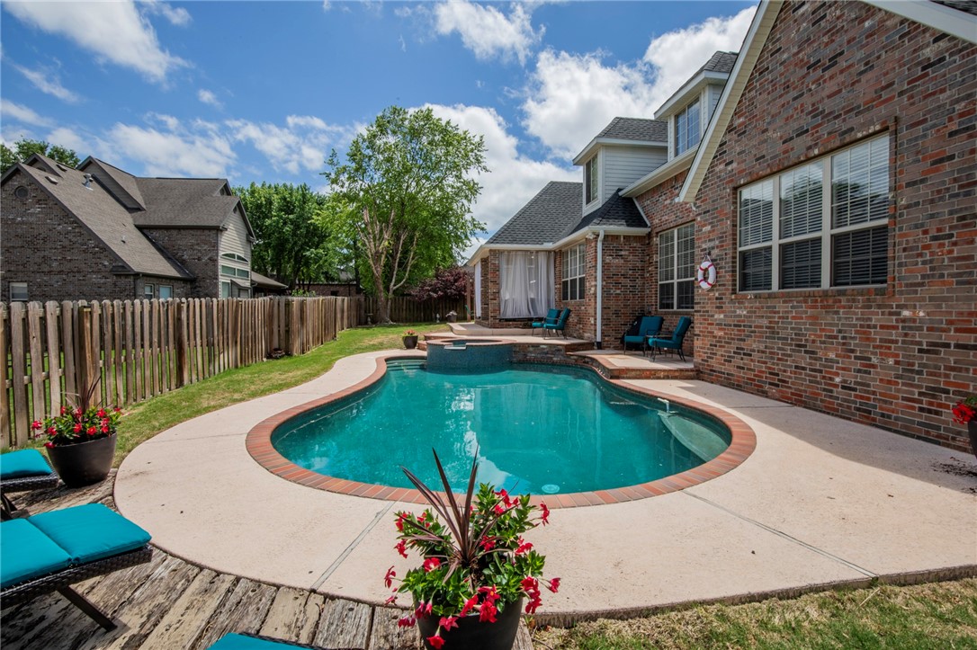 Cross Creek - Residential