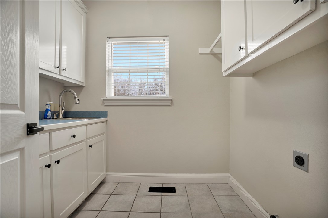 Fox Hunter Estates - Residential