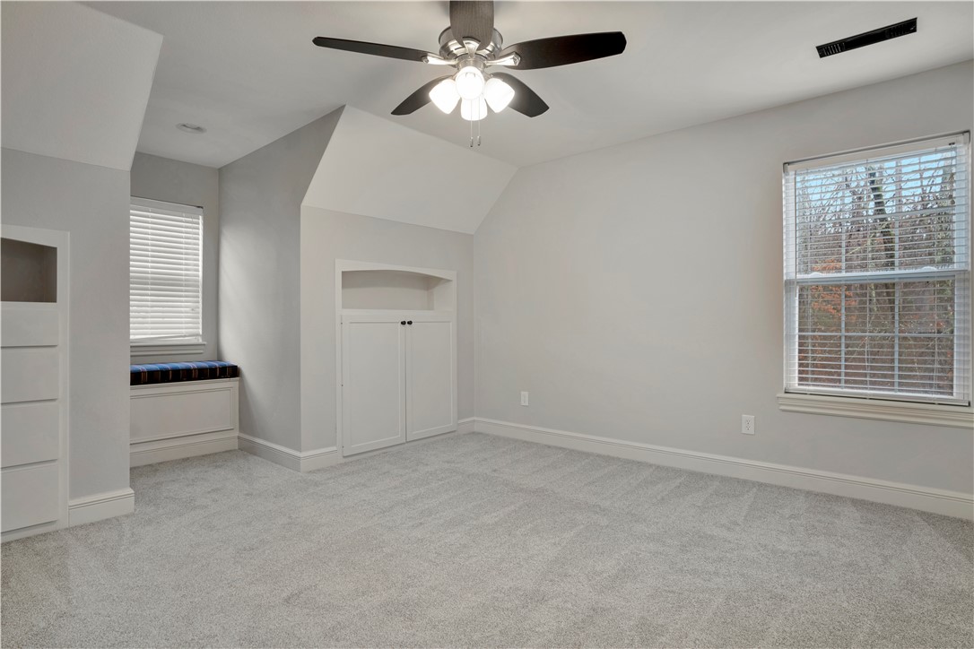 Fox Hunter Estates - Residential