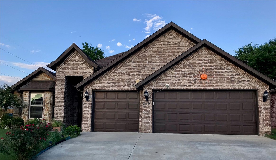 Kerelaw Castle Bentonville - Residential Lease