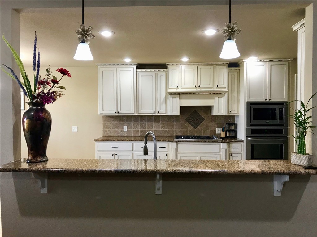 Kerelaw Castle Bentonville - Residential Lease