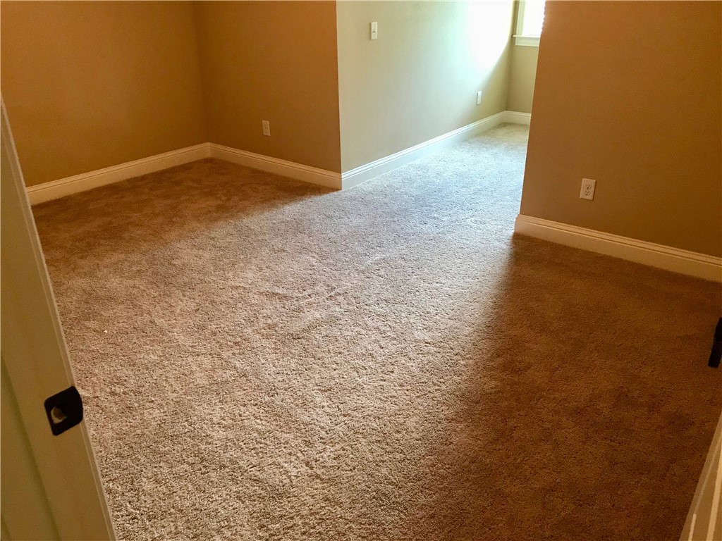 Kerelaw Castle Bentonville - Residential Lease