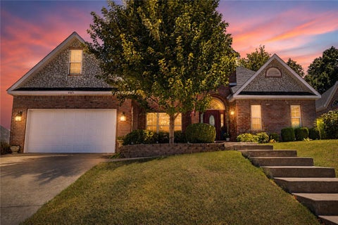 Photo of 4006 NE Kensington Avenue, Bentonville, AR 72712 (MLS # 1359672)