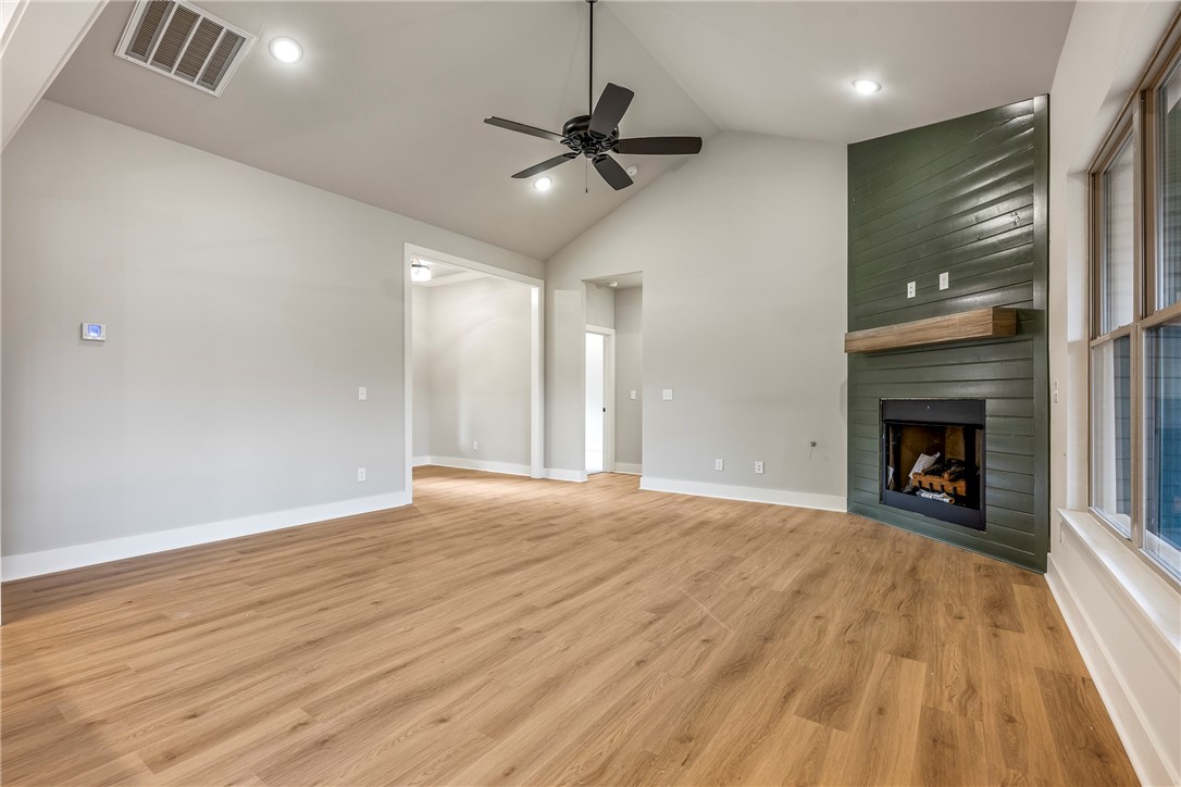 Snyder Estates Ph Iii Rurban - Residential