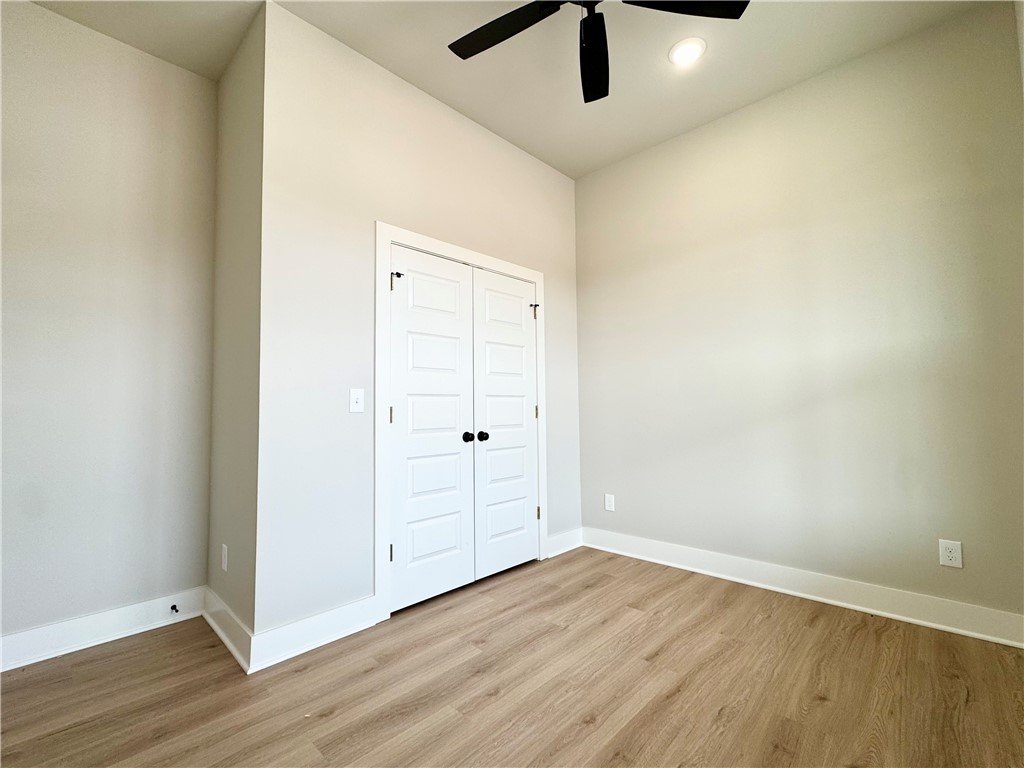 Snyder Estates Ph Iii Rurban - Residential