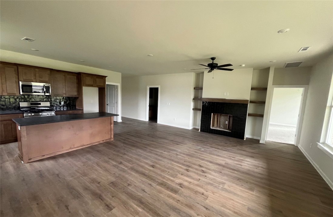 HERITAGE RANCH PH 5-SILOAM SPRINGS - Residential