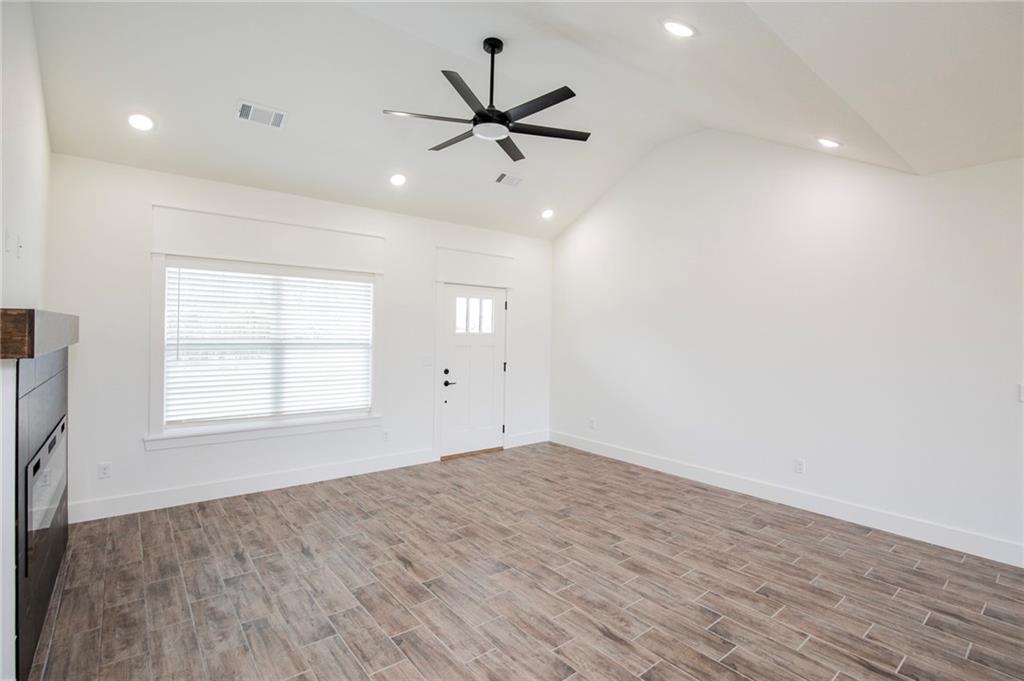 LOCKHART SUB-BVV - Residential Lease