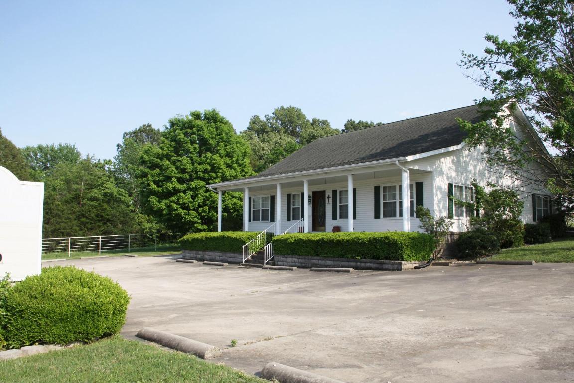 Looking for a Turn Key Office. If your business runs out of an office, this is the place for you. Just outside the City Limits but lots of visibility. Easy access for your clients. Paved parking. If you're renting office space.... rent no more. This is the place for you! New Roof Aug 2023.