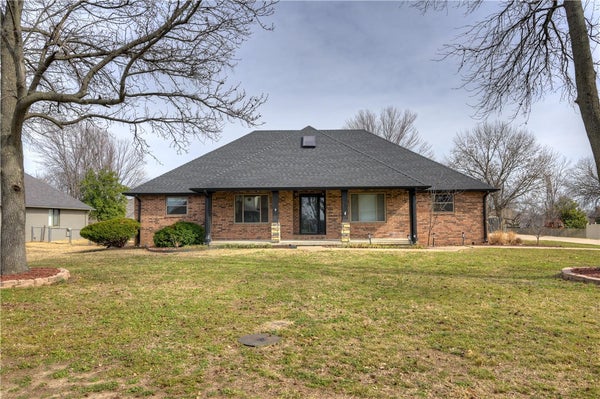 3315 S PARK AVE, JOPLIN, MO 64804 - Image 02e5019a29caa1fb79a855e2e7a6941e/4269734739