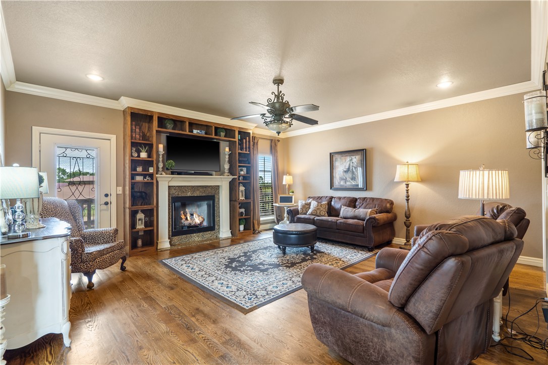 Lee Town Estates - Residential