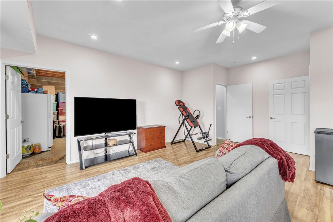 Unit 13 Holiday Island - Residential