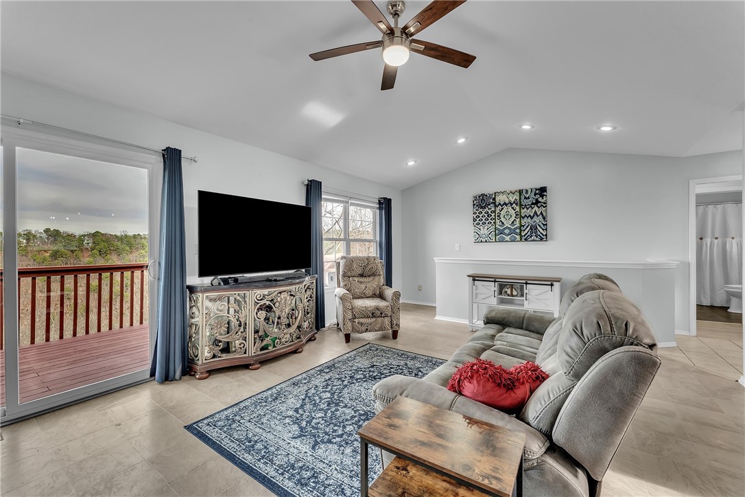 Unit 13 Holiday Island - Residential