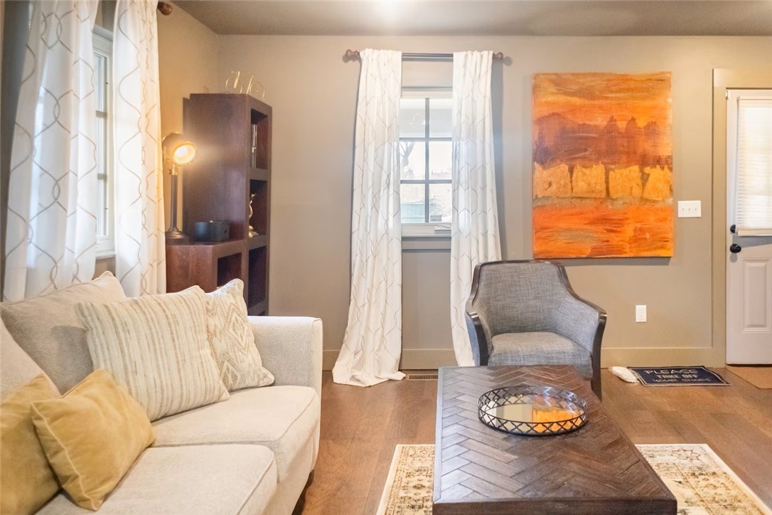 30-20-30-BENTONVILLE - Residential Lease