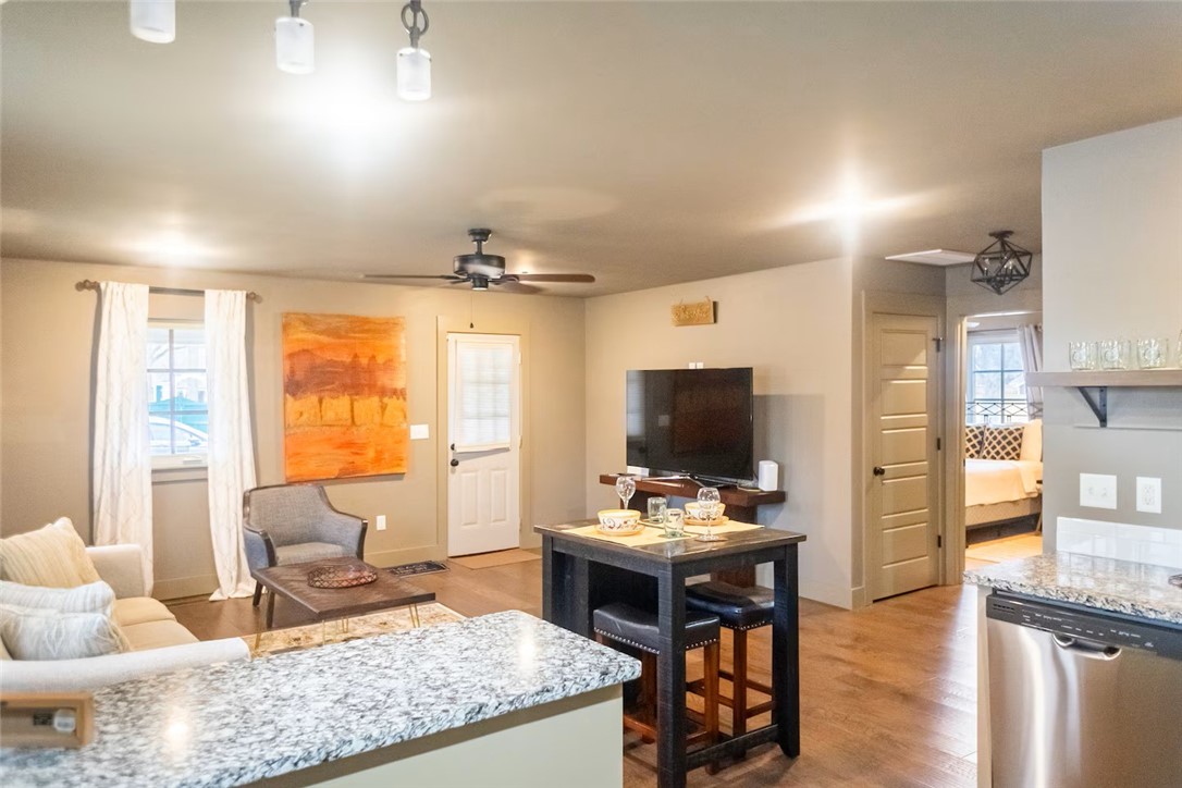 30-20-30-BENTONVILLE - Residential Lease