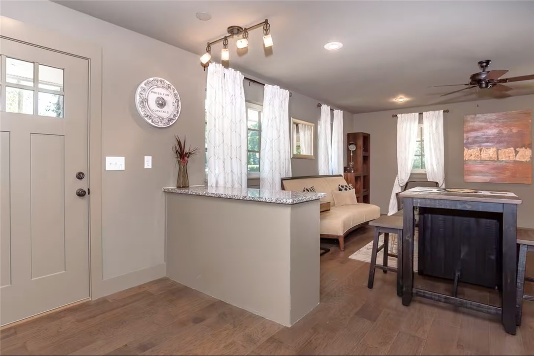 30-20-30-BENTONVILLE - Residential Lease