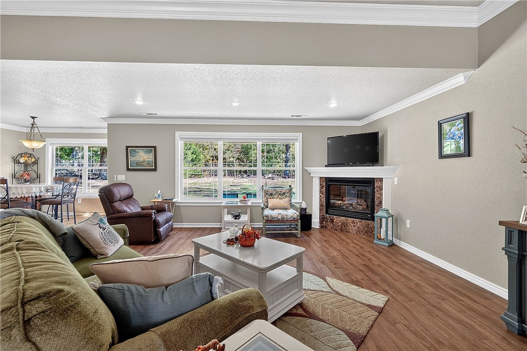 25 Ayr Drive