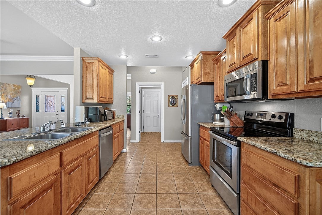 25 Ayr Drive