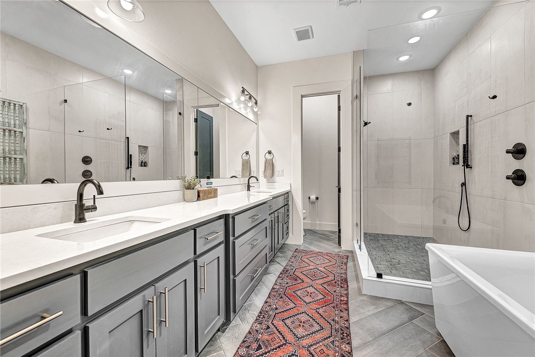 Oak Tree Centerton - Residential