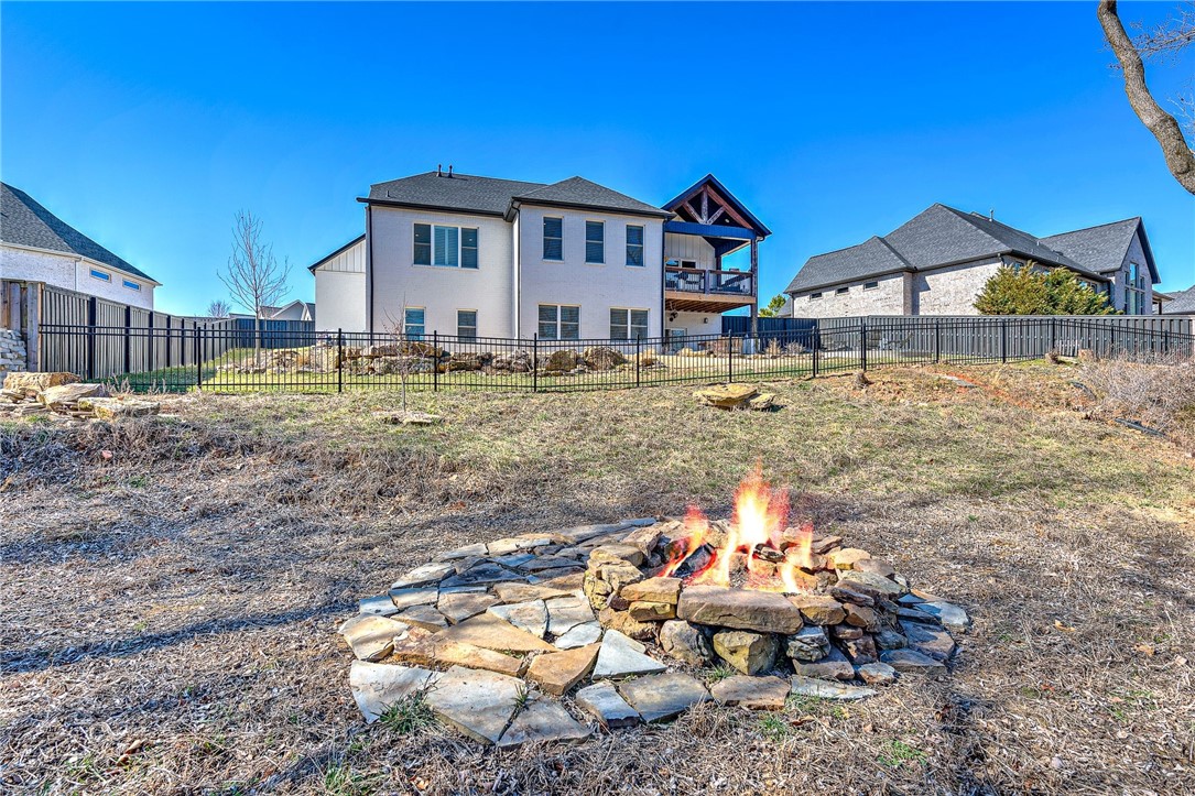 Oak Tree Centerton - Residential