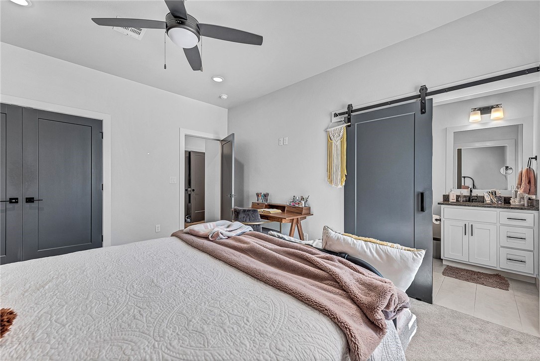 Oak Tree Centerton - Residential