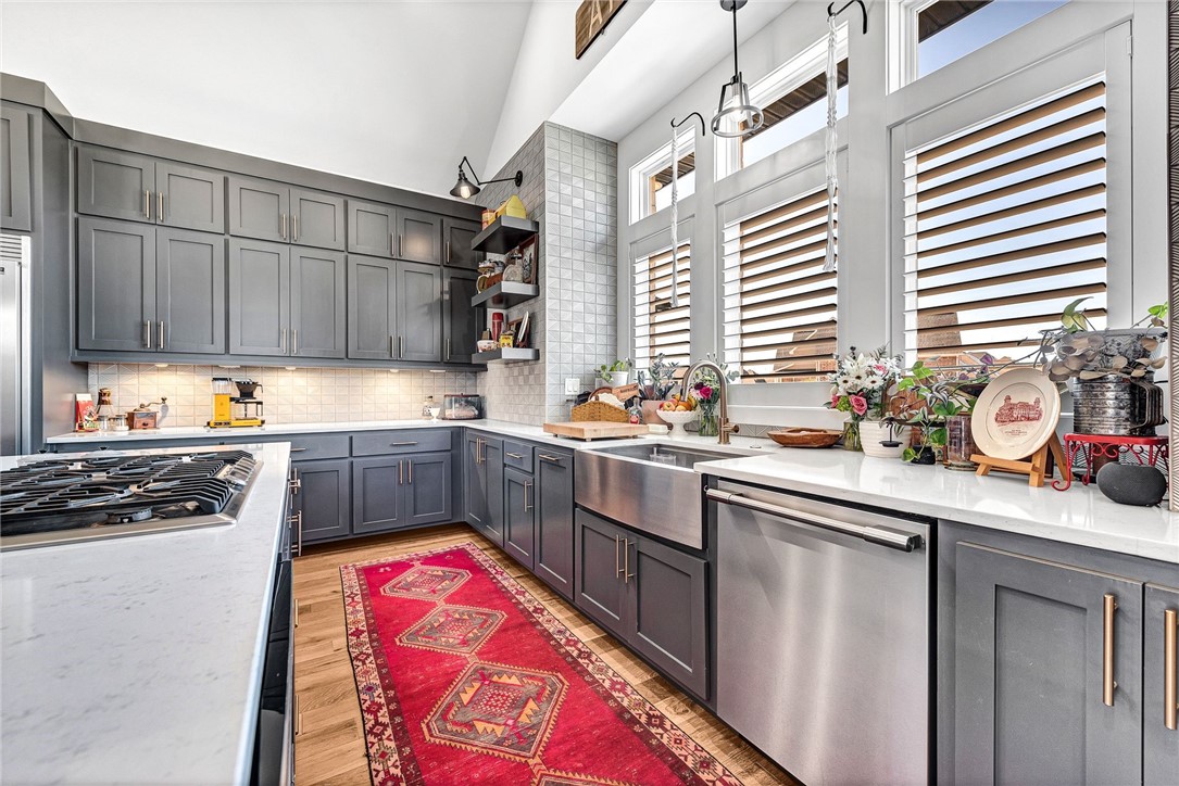 Oak Tree Centerton - Residential