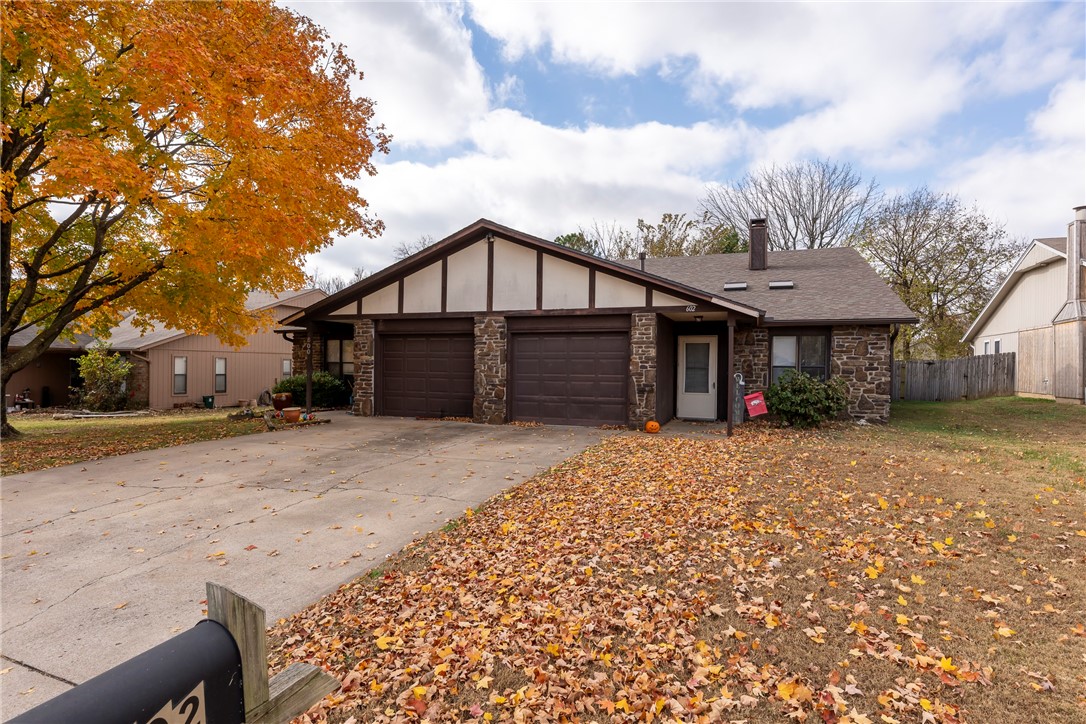 Sundance Acres Ph 4 Rogers - Residential Income