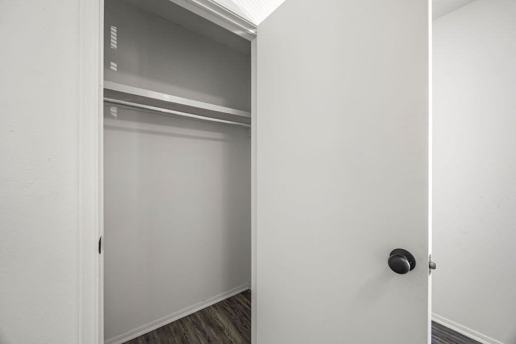 n / a - Residential Lease