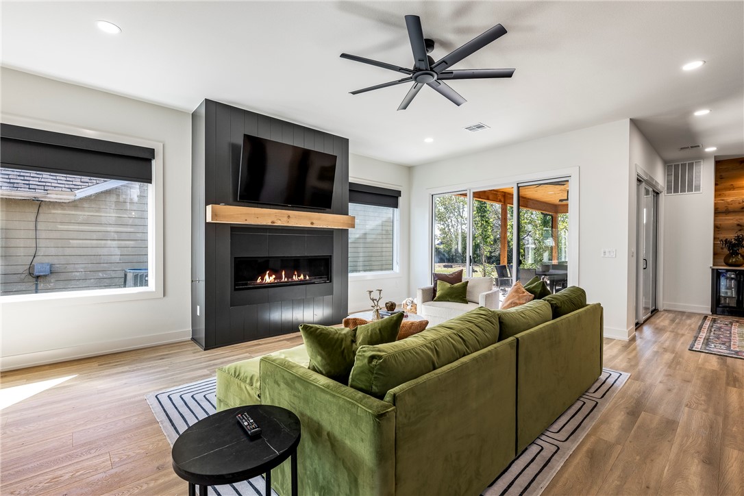 Faircloe Blk Add Bentonville - Residential